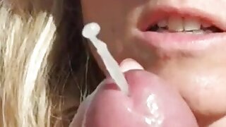 Plavokosa Zoey Monro ...